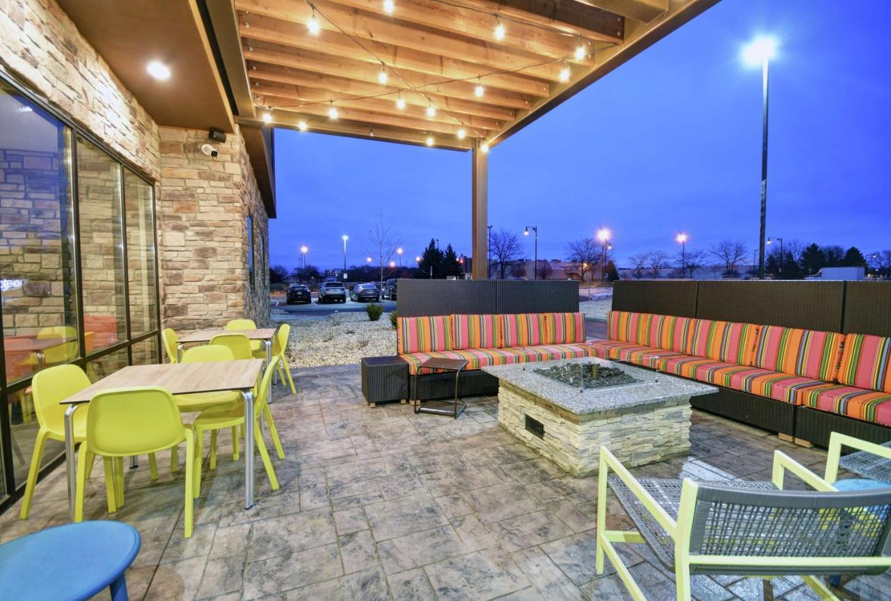 Home2 Suites By Hilton Beloit Exterior foto